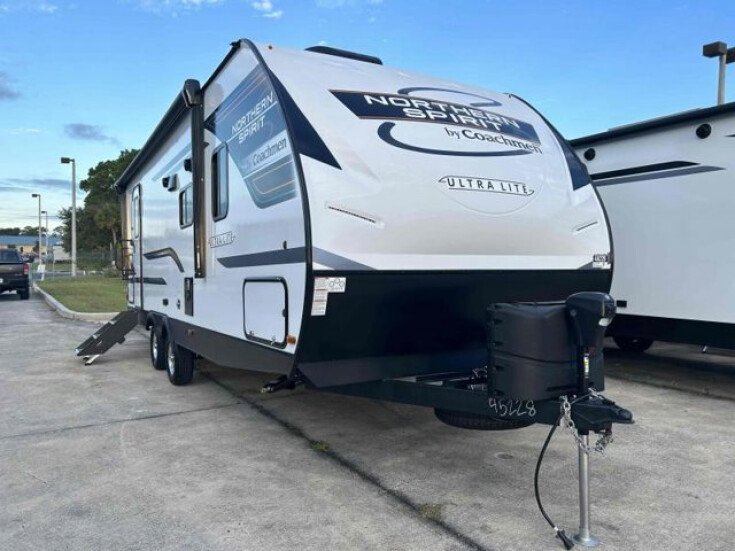 Thumbnail Photo undefined for New 2023 Coachmen Spirit